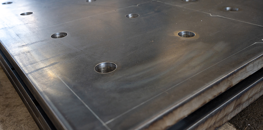 切断・孔明け加工品